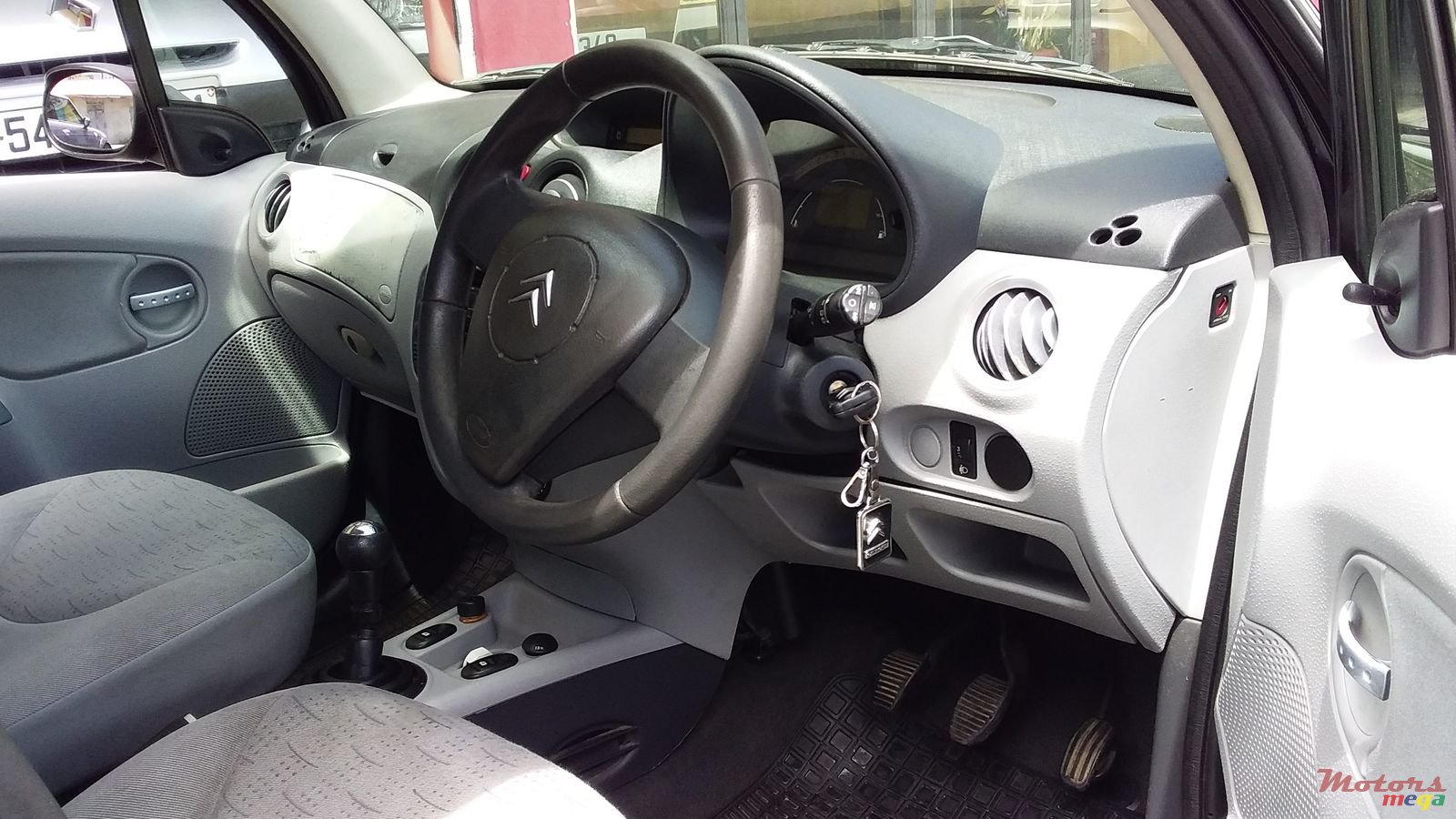 2004' Citroen C3 photo #3