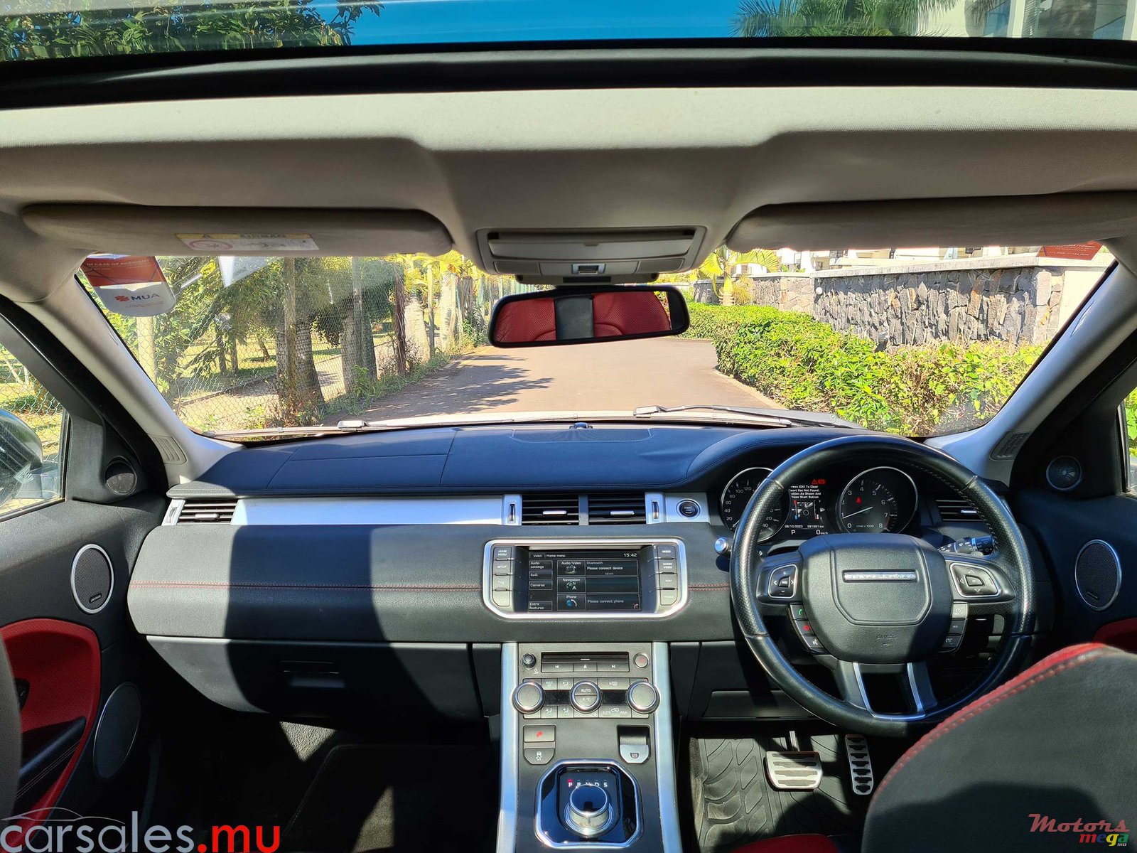 2014' Land Rover Range Rover Evoque 2.0 si4 photo #6