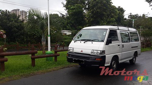 2007' Mitsubishi L300 photo #2