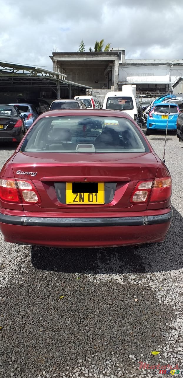 2001' Nissan Sunny photo #6
