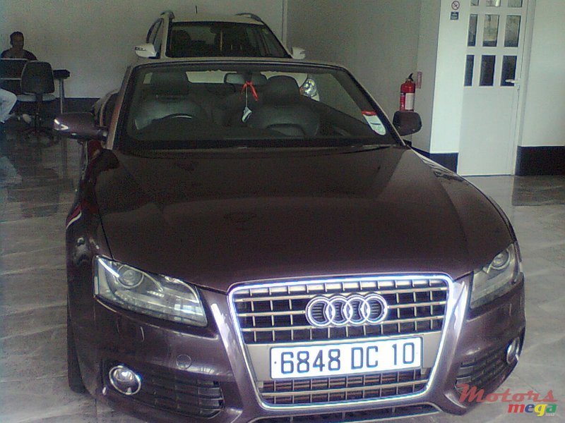 2010' Audi A5 convertible photo #1