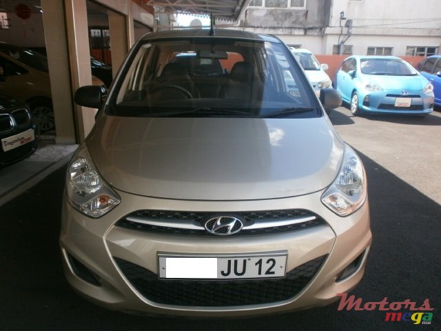 2012' Hyundai i10 photo #1