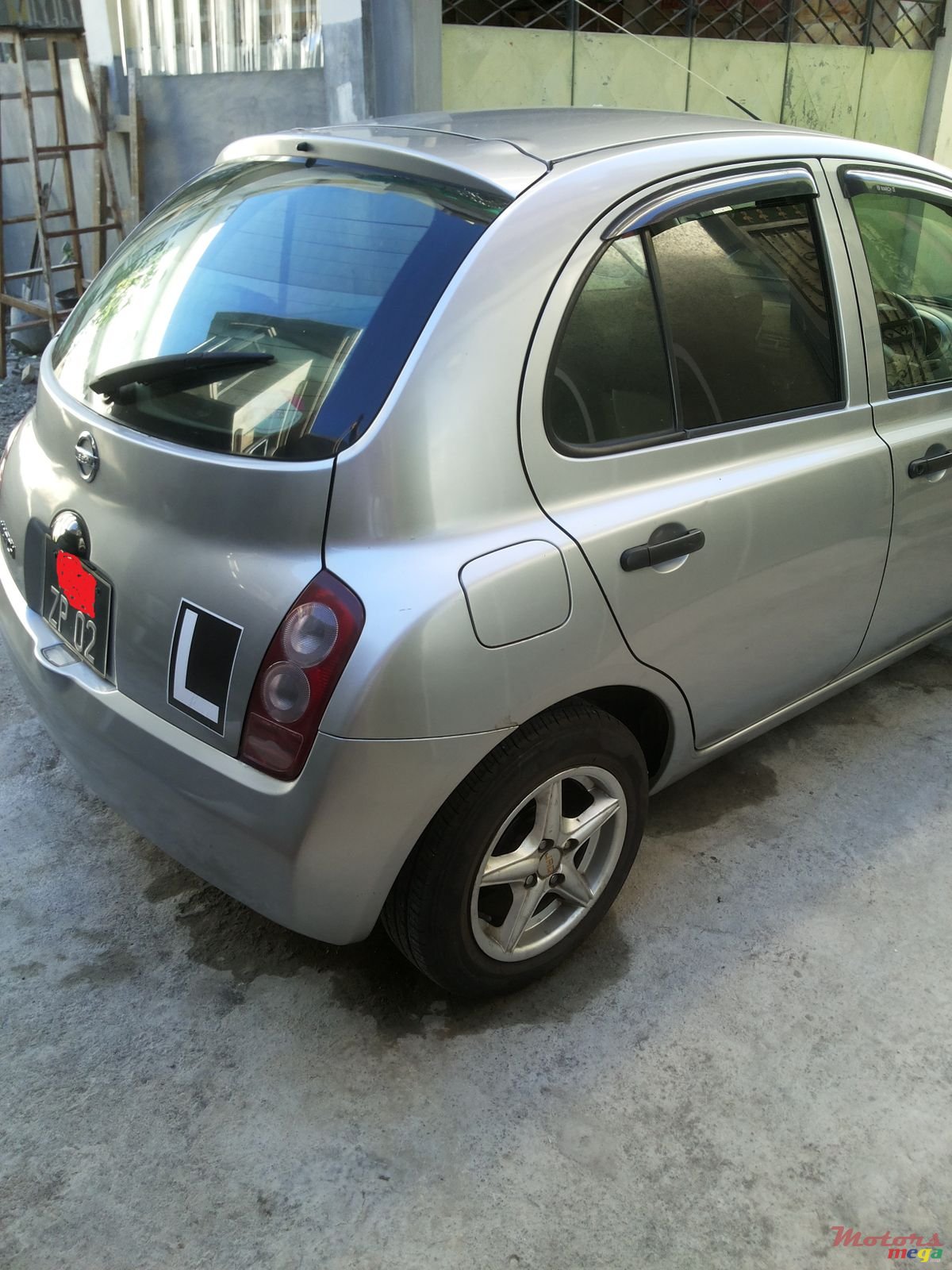 2002' Nissan March photo #2