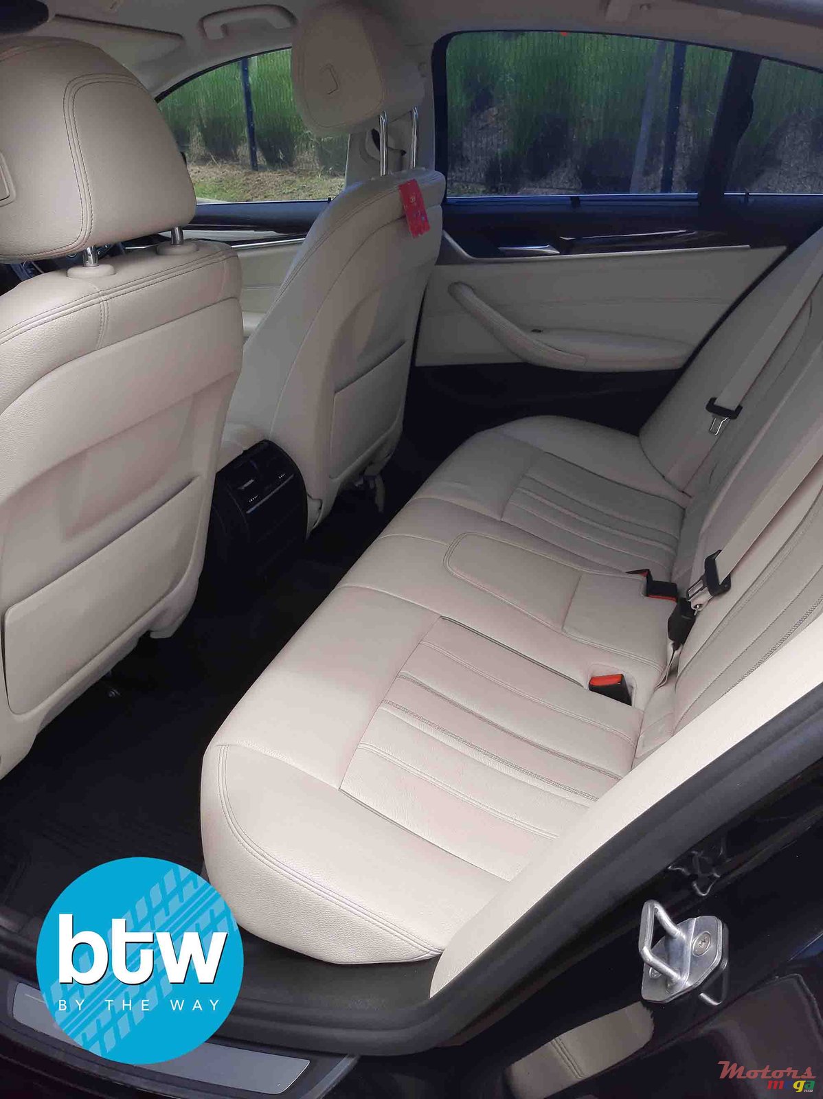 2019' BMW 530 photo #4