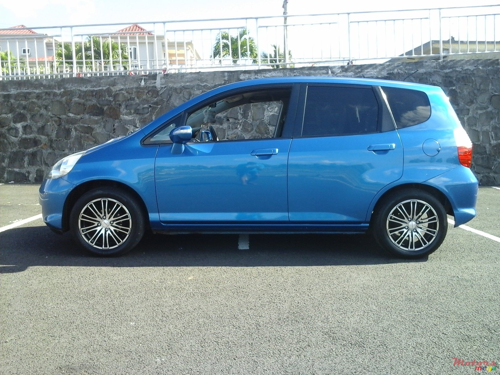 2007' Honda Fit photo #2