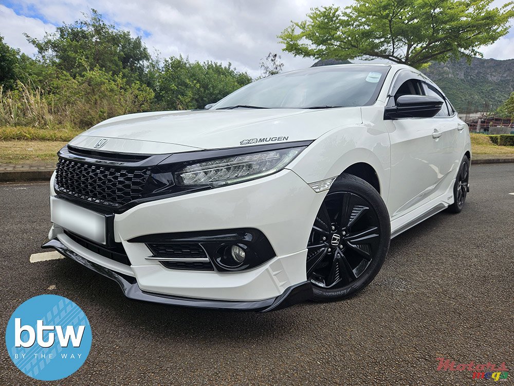 2018' Honda Civic photo #2