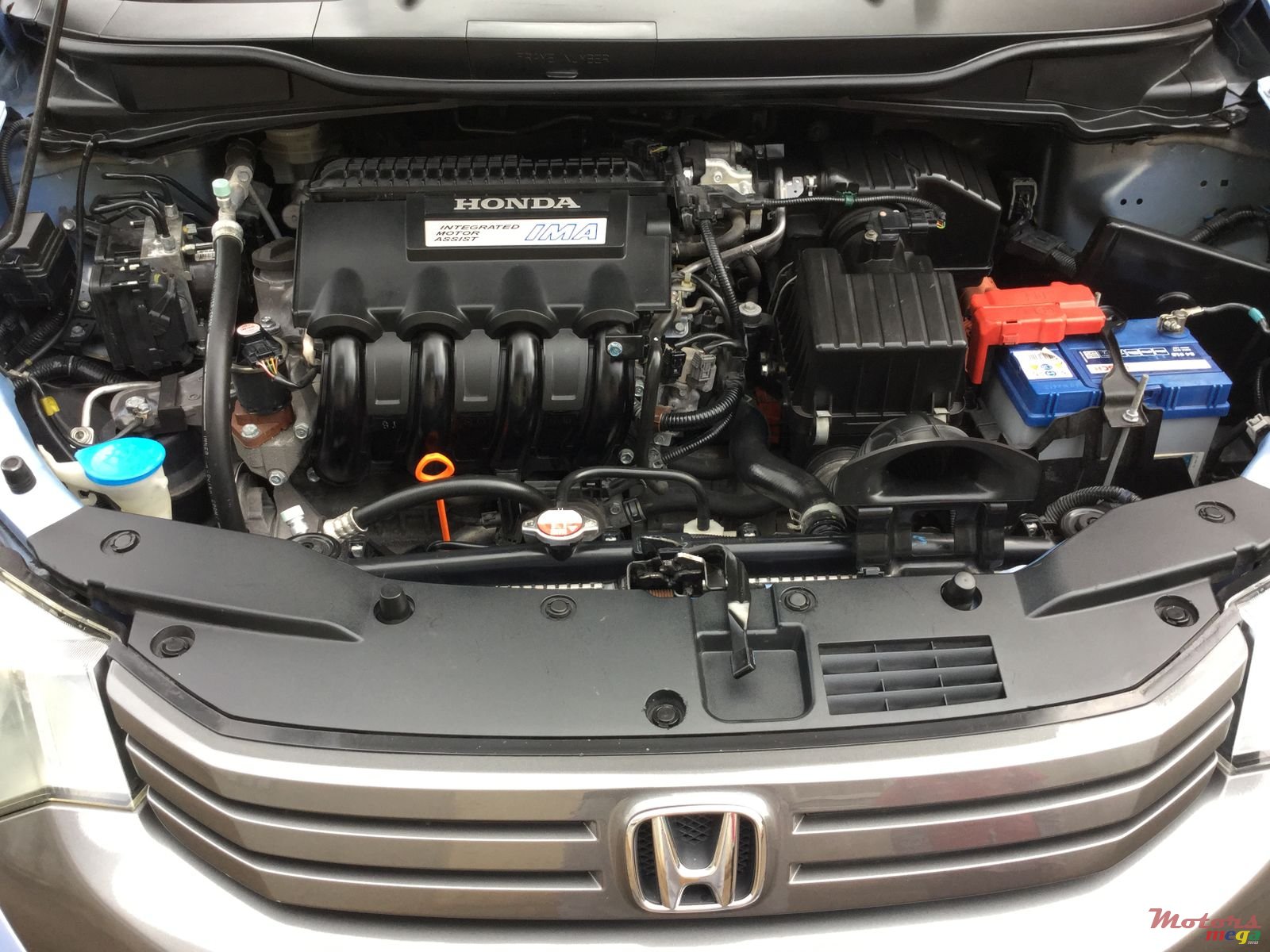 2010' Honda Insight photo #7