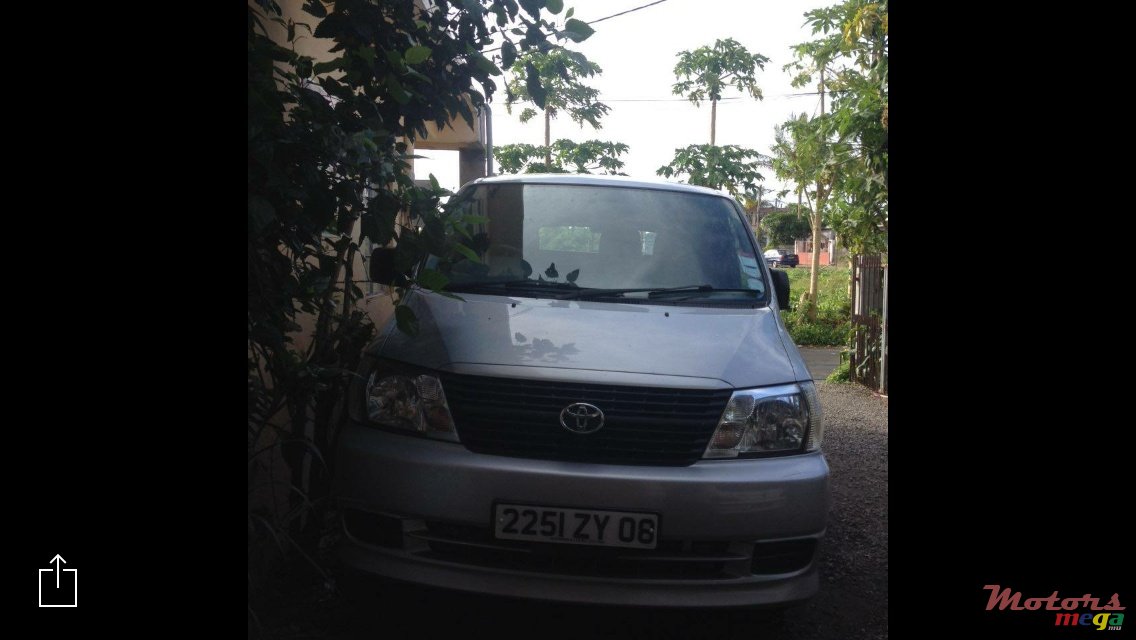 2008' Toyota HiAce photo #1