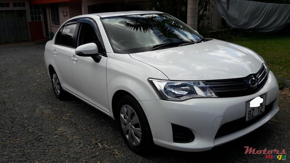 2012' Toyota Axio photo #1