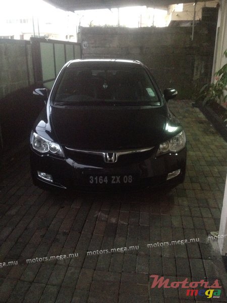 2008' Honda Civic Hybrid photo #1