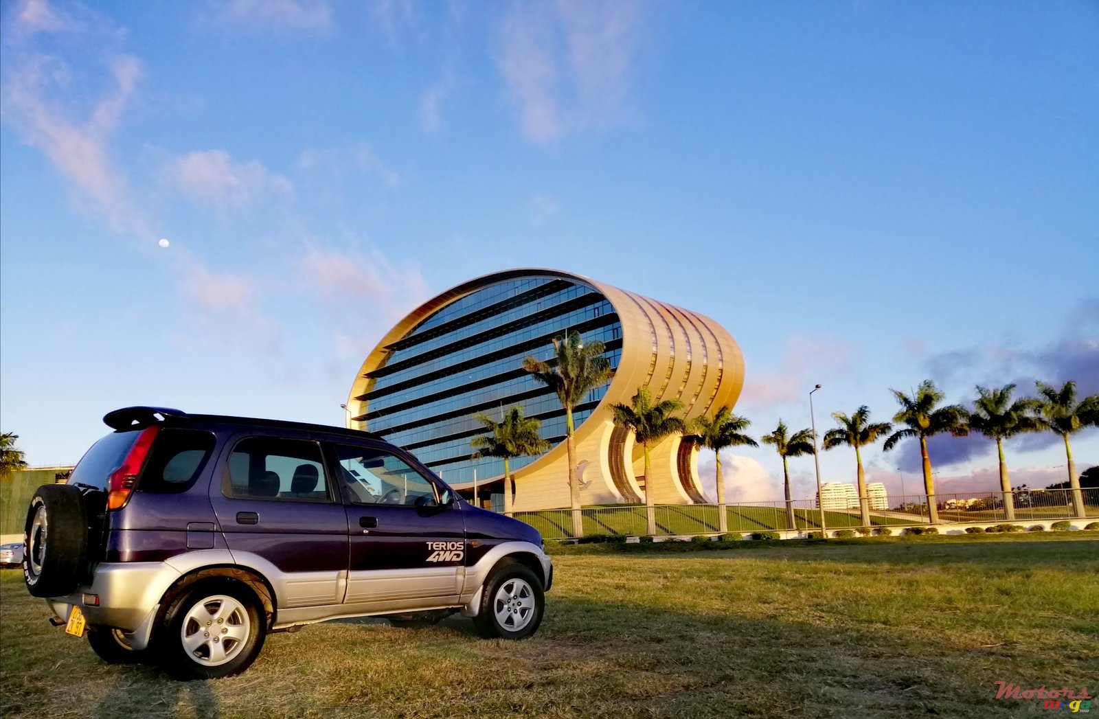 1997' Daihatsu Terios photo #1
