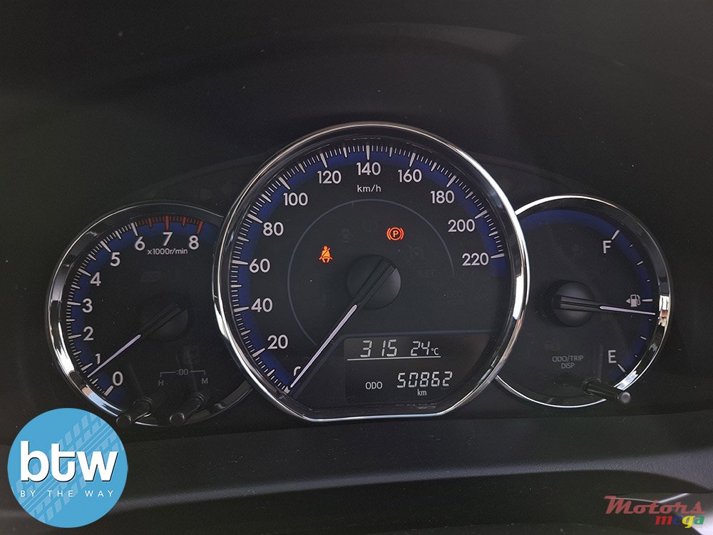 2019' Toyota Yaris photo #6