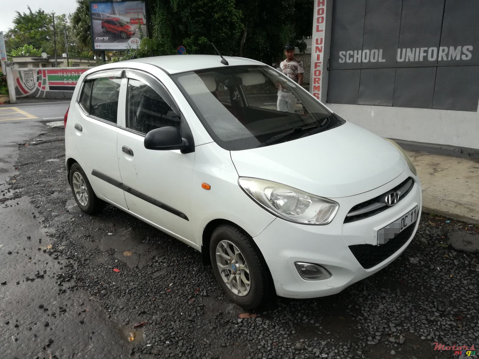 2011' Hyundai i10 photo #2