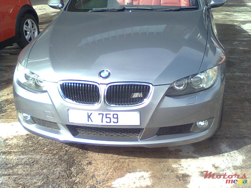 2009' BMW cabriolet photo #1