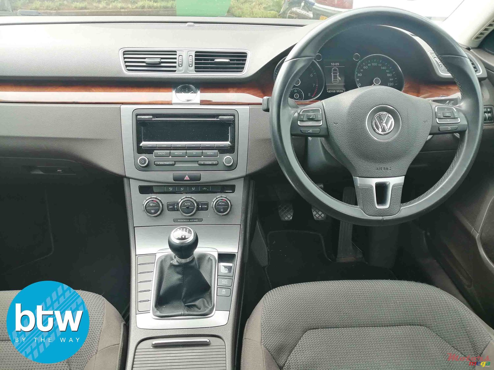 2012' Volkswagen Passat Tsi 1.8 photo #7