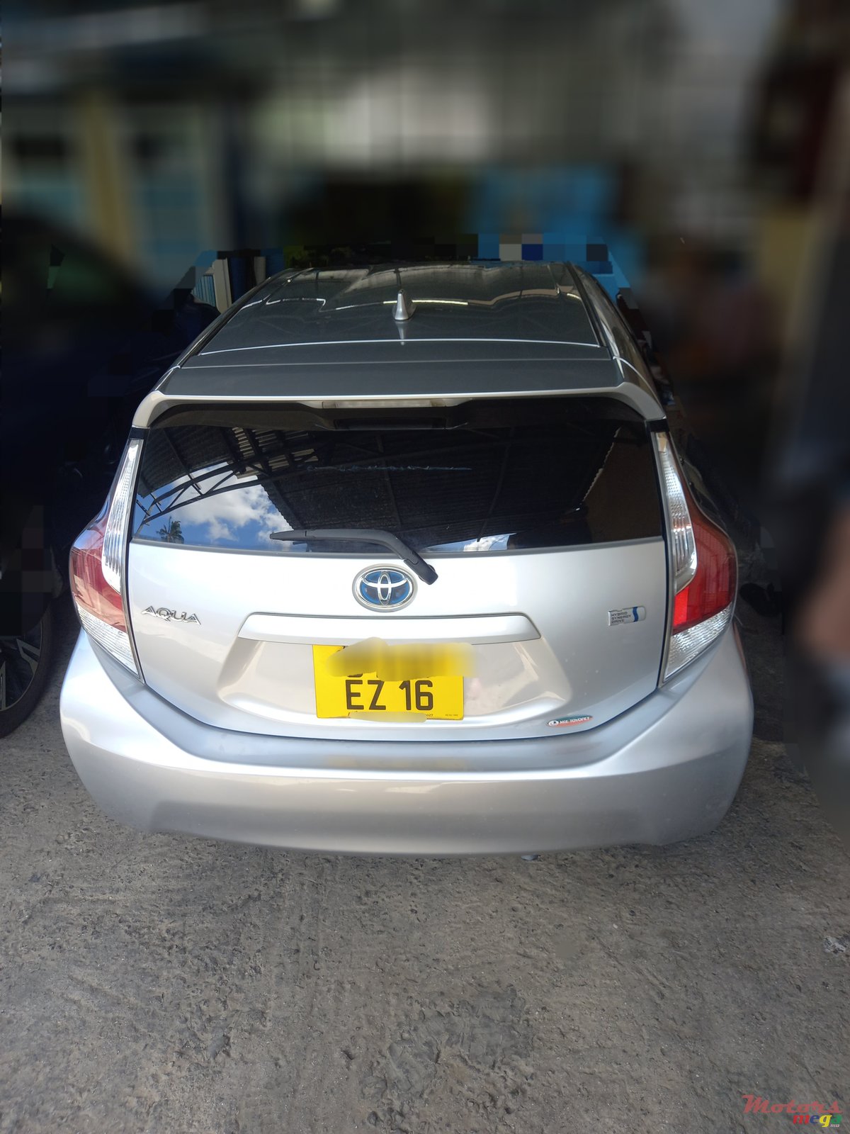 2016' Toyota Aqua photo #4