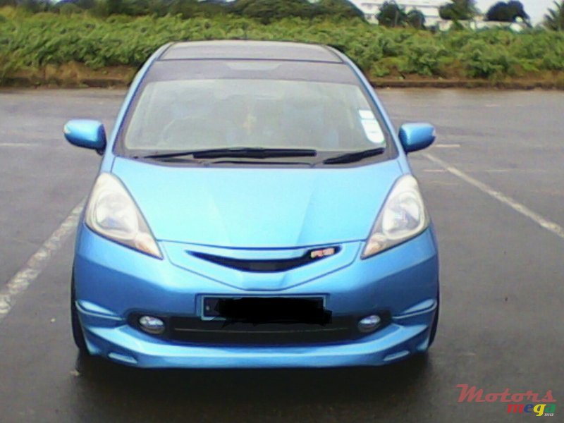 2008' Honda Fit photo #3