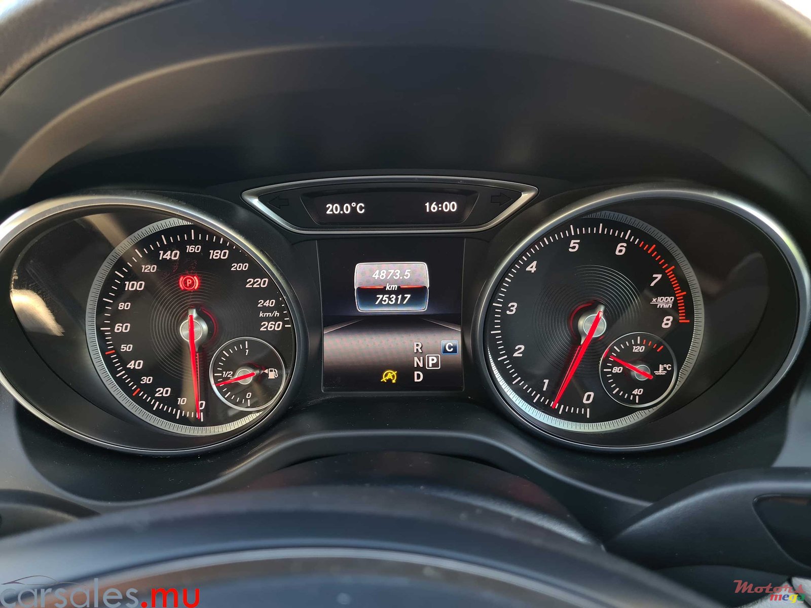 2020' Mercedes-Benz GLA 180 Urban photo #7