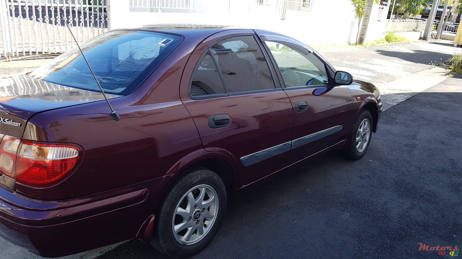 2003' Nissan Sunny photo #4