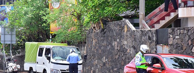 Sécurité routière : 570 contraventions dressées entre mercredi et jeudi par la police