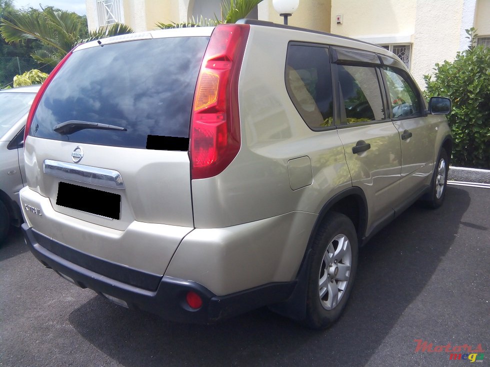 2010' Nissan X-Trail X-iTrail photo #1