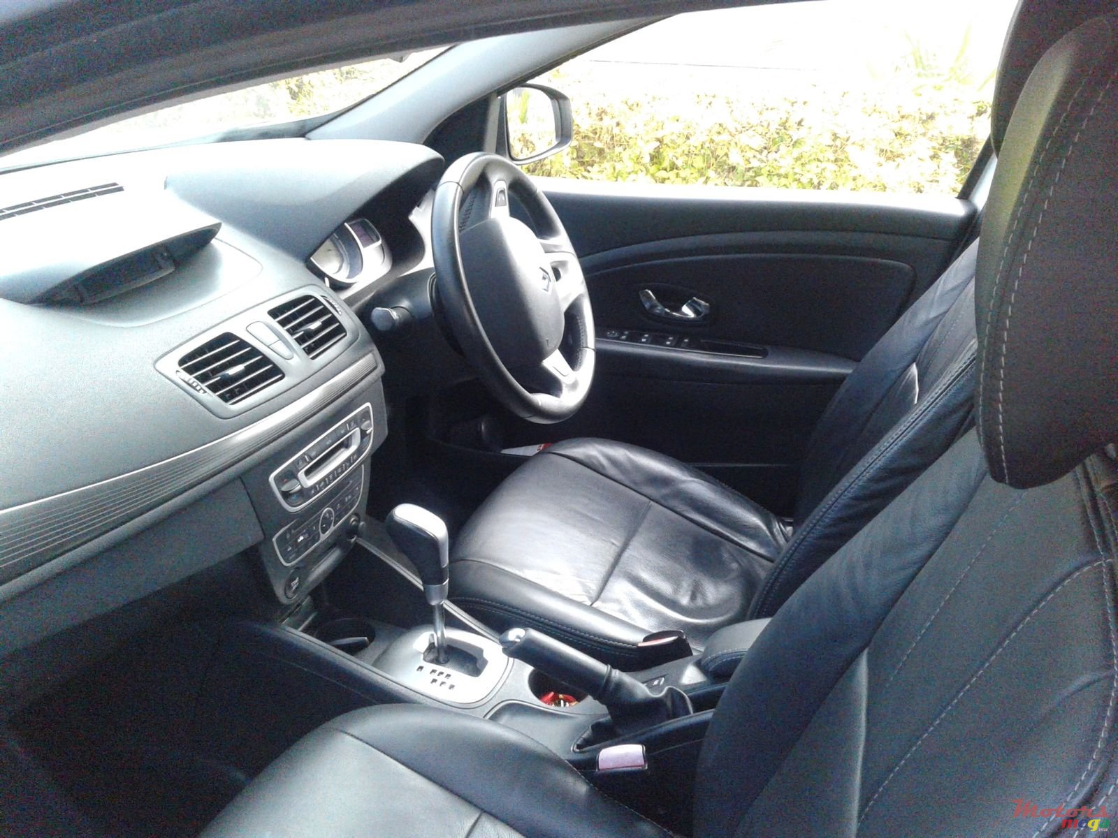 2012' Renault Megane 1,6L 16V photo #4
