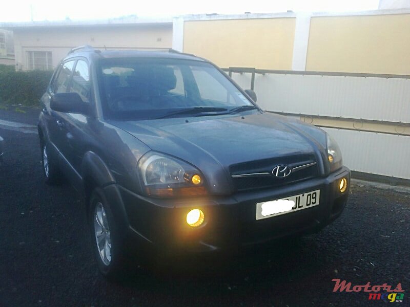 2009' Hyundai Tucson CRDI TURBO photo #1