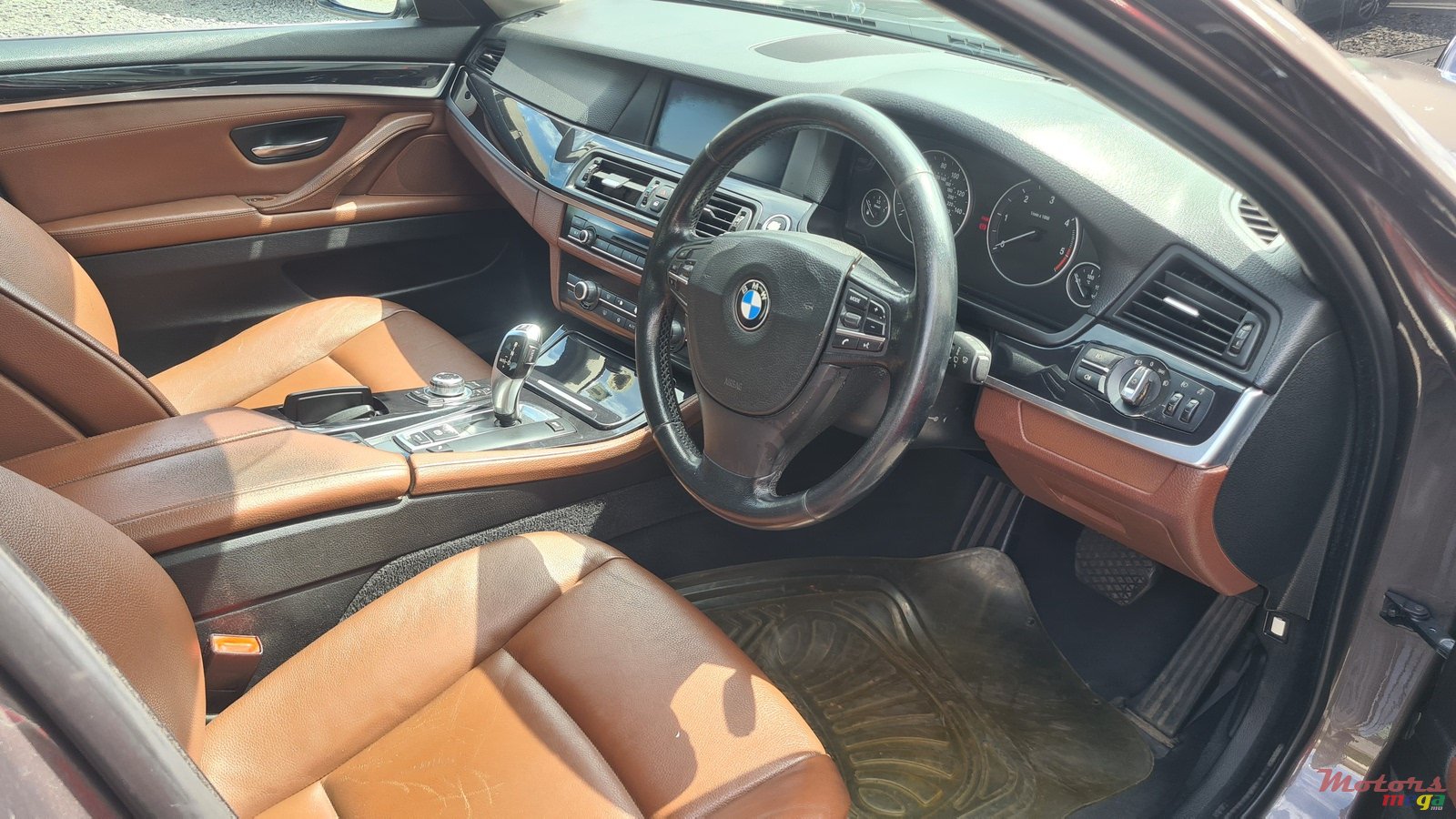 2010' BMW 520 Diesel automatic photo #3