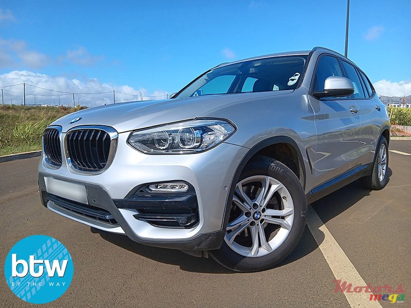 2018' BMW X3 sDrive 20i photo #2