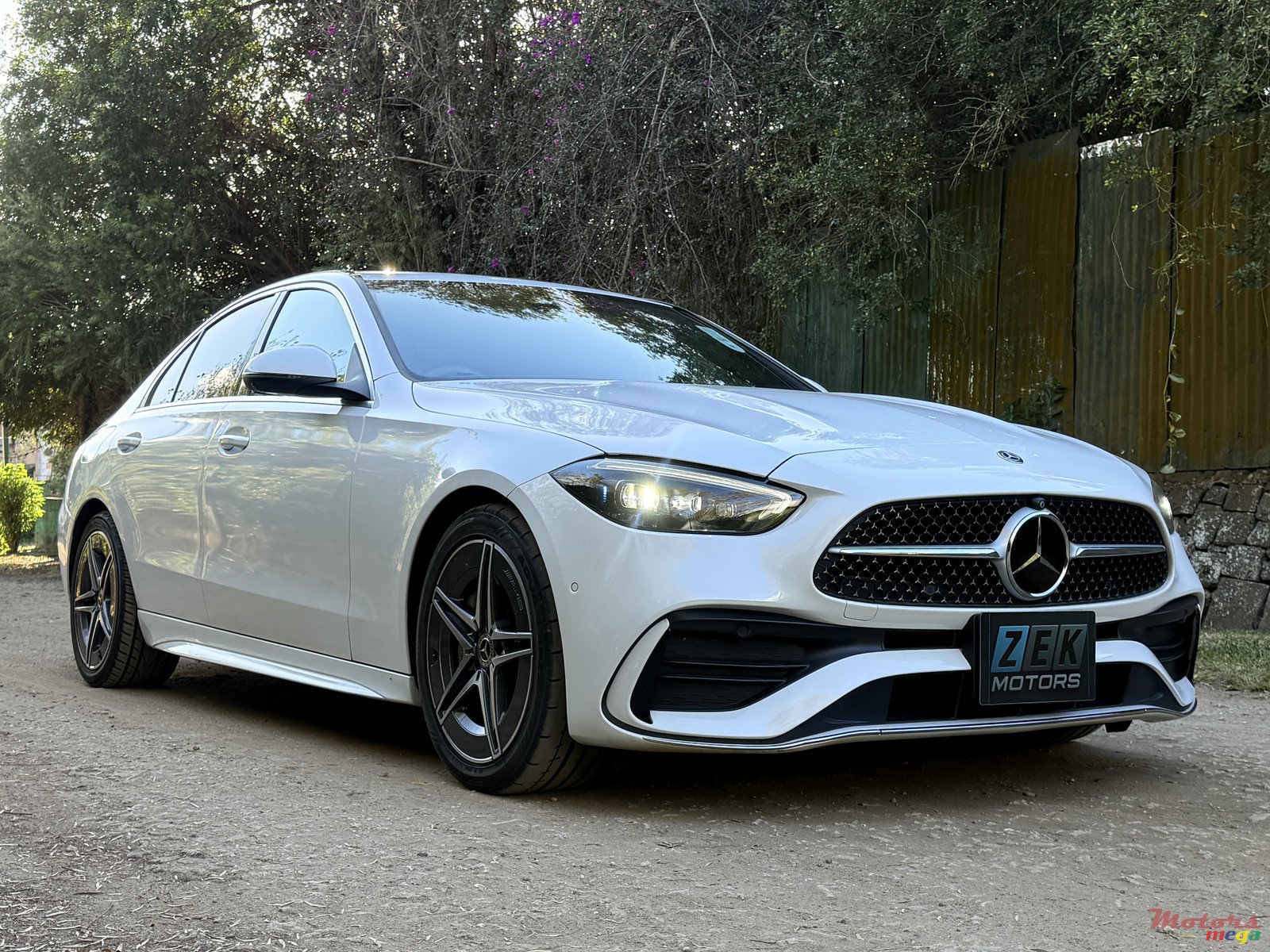 2021' Mercedes-Benz C 200 photo #4