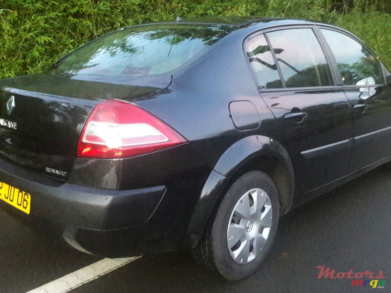 2006' Renault Megane photo #3