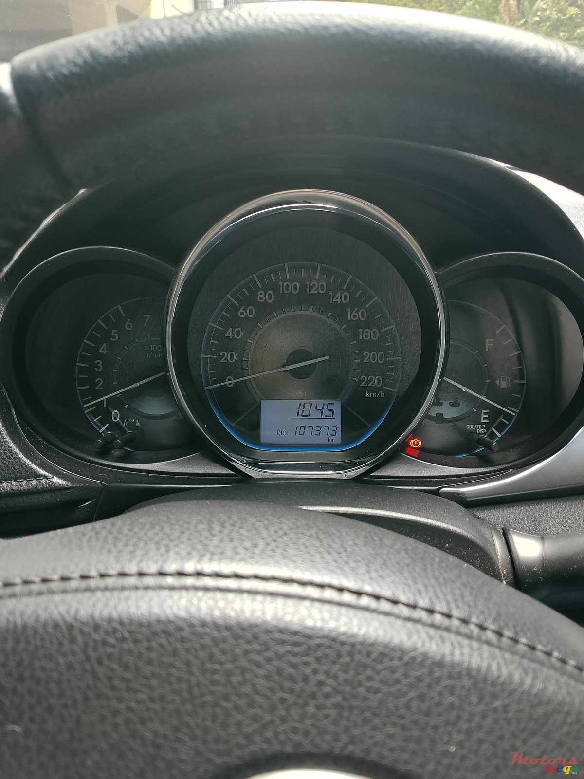 2015' Toyota Yaris photo #7