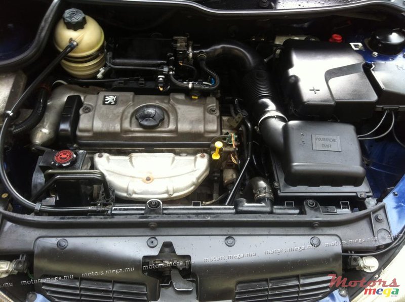 1999' Peugeot photo #3