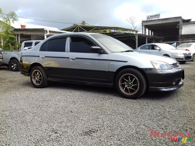 2001' Honda Civic VTI photo #3