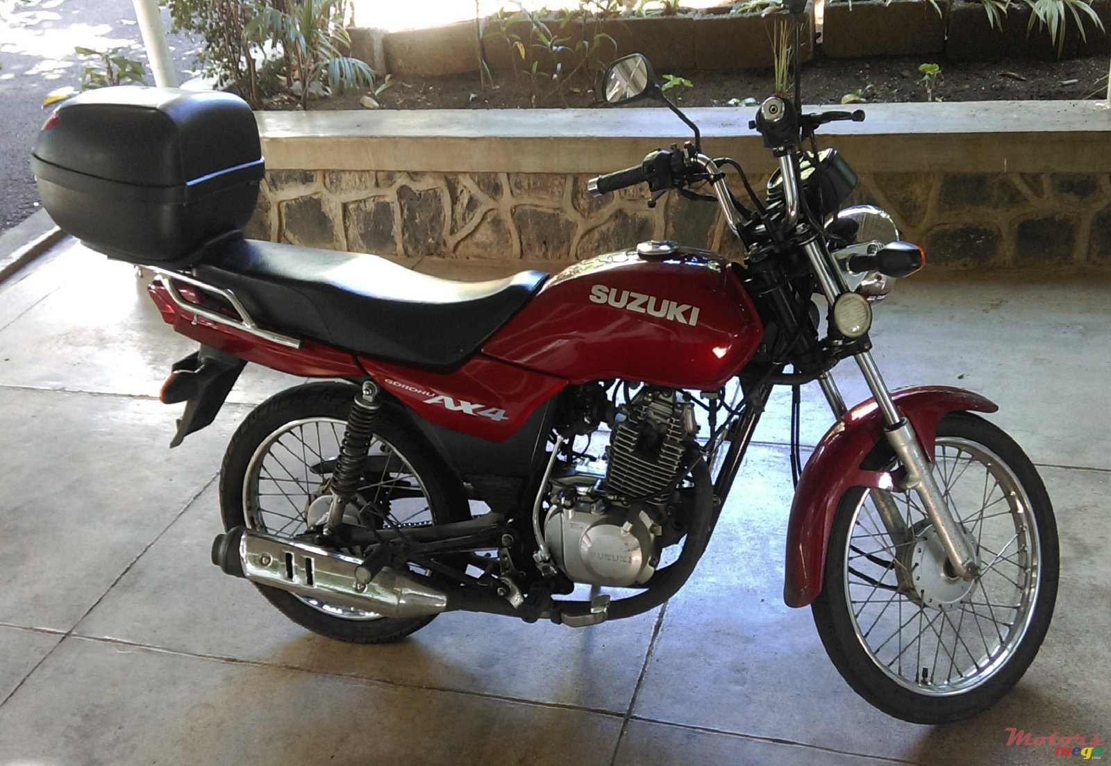 2011' Suzuki none photo #1