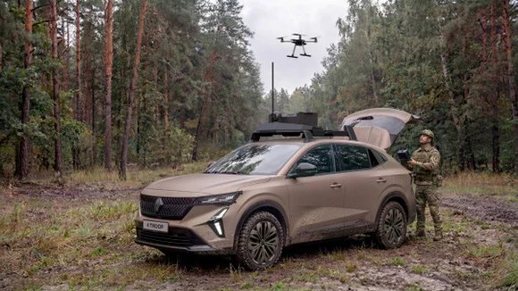 Renault dévoile 4 Troop, un véhicule tactique pour l'armée française