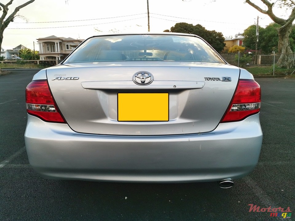 2010' Toyota Corolla Axio photo #4