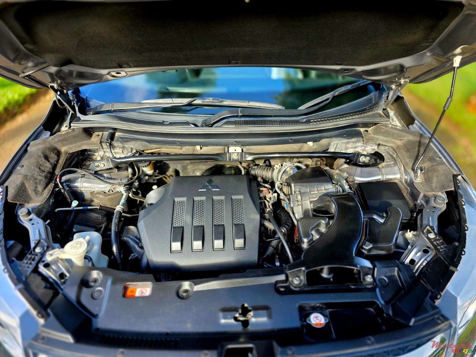 2019' Mitsubishi Eclipse Cross photo #5