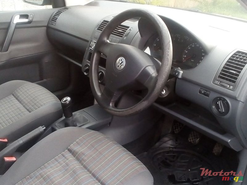 2010' Volkswagen POLO 1.2, t/options, seul prop photo #3