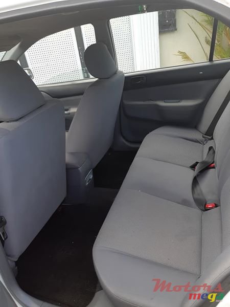 2009' Mitsubishi Lancer photo #4