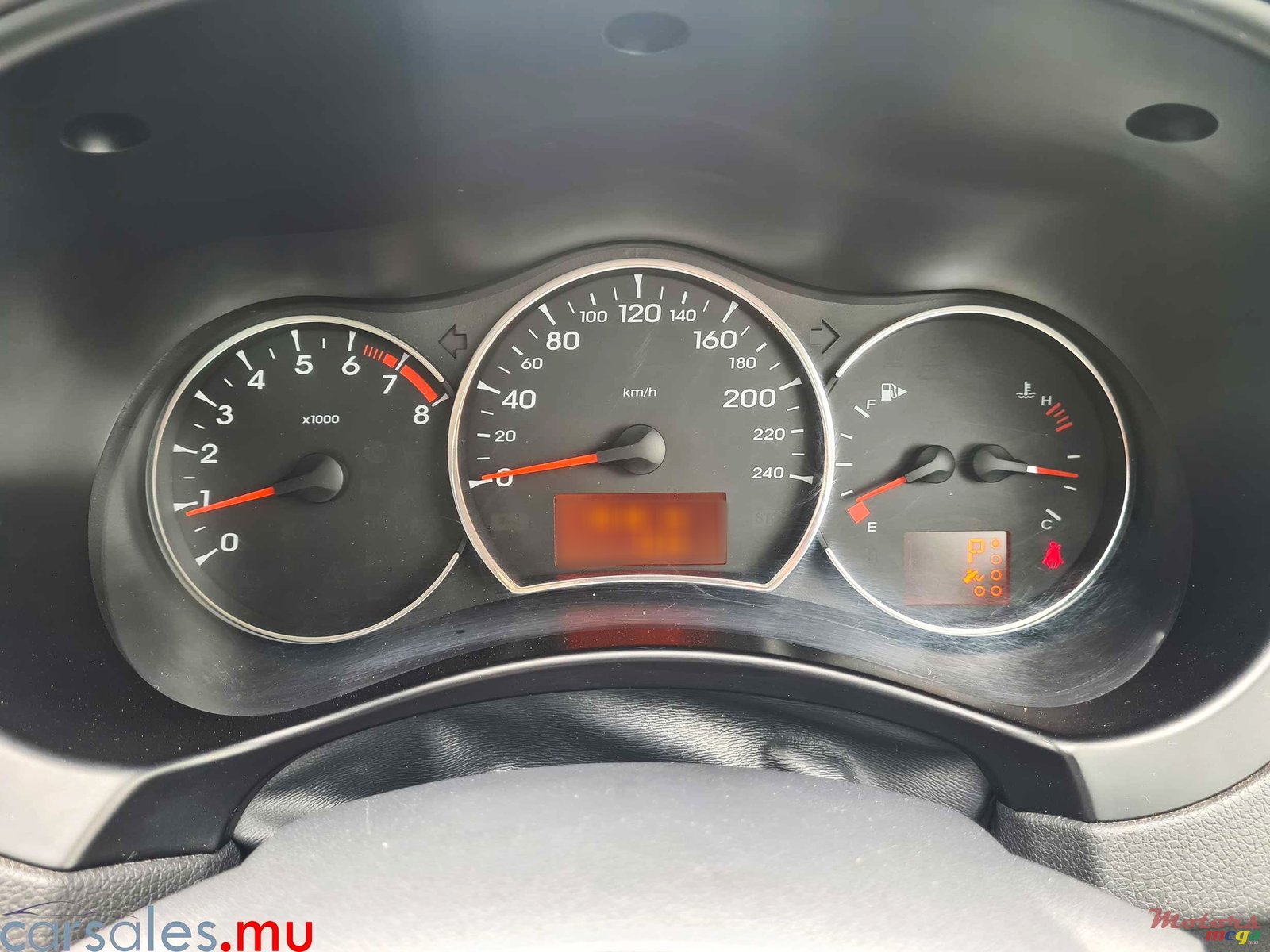 2010' Renault Koleos 2.5 AWD photo #8