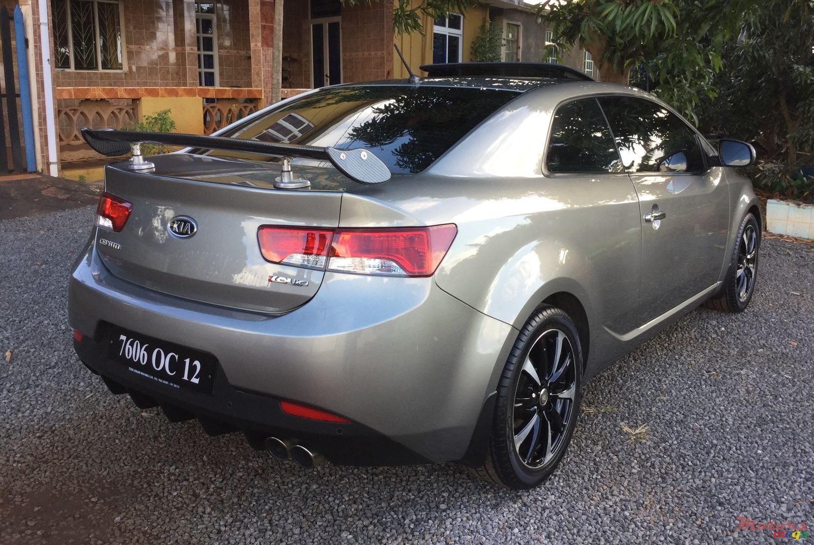 2012' Kia Koup photo #3