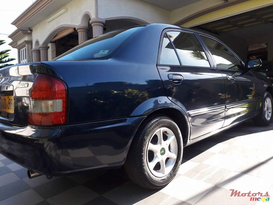 1998' Mazda 323 photo #4