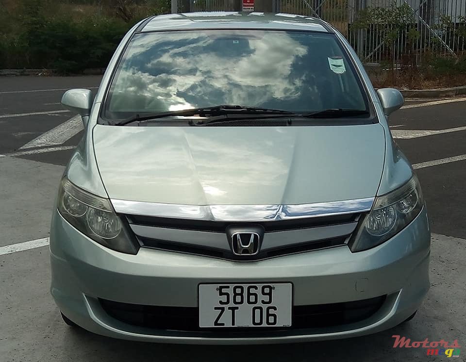 2006' Honda Shuttle photo #5