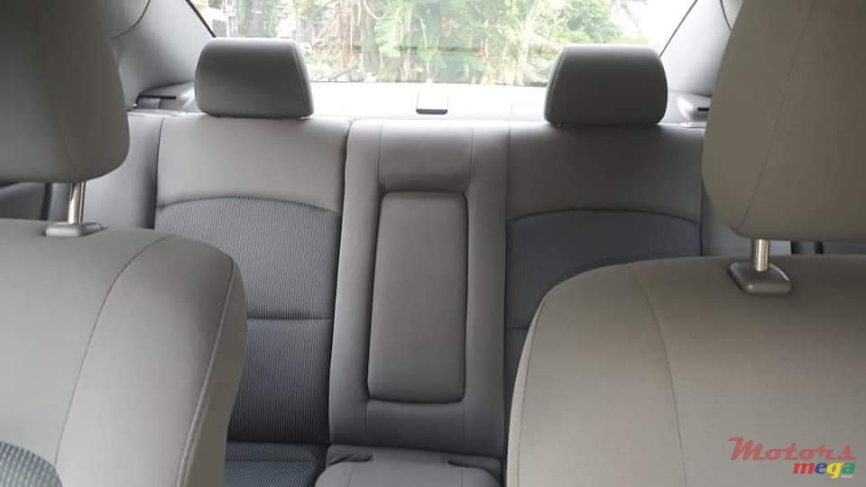 2008' Mazda Mazda3 photo #3