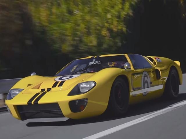 You've Gotta See This Batshit Insane Japanese Hill Climb in a Ford GT40