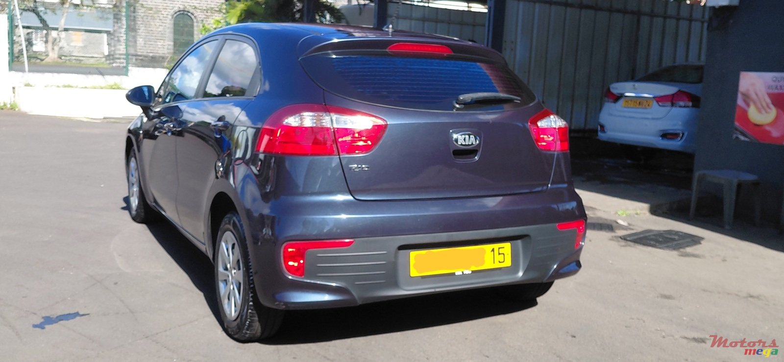 2015' Kia Rio photo #4