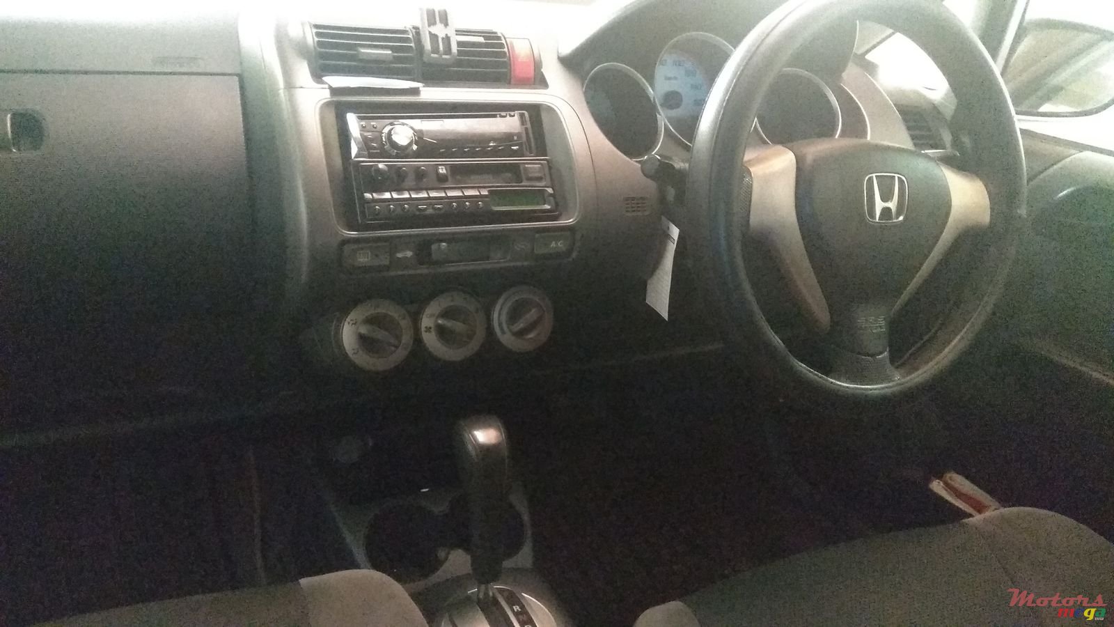 2007' Honda Fit photo #5