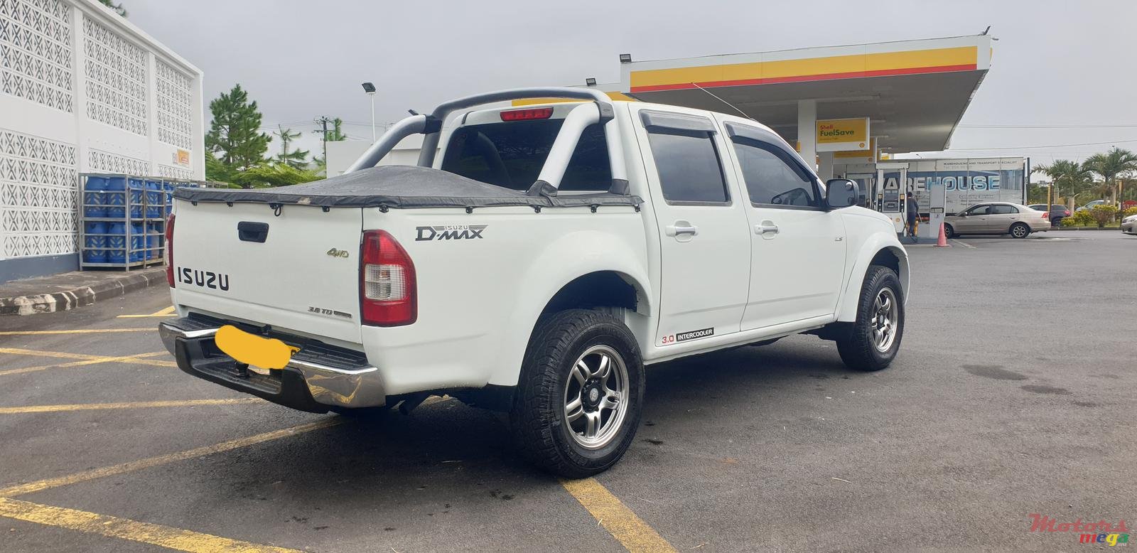 2006' Isuzu D-Max LS photo #3