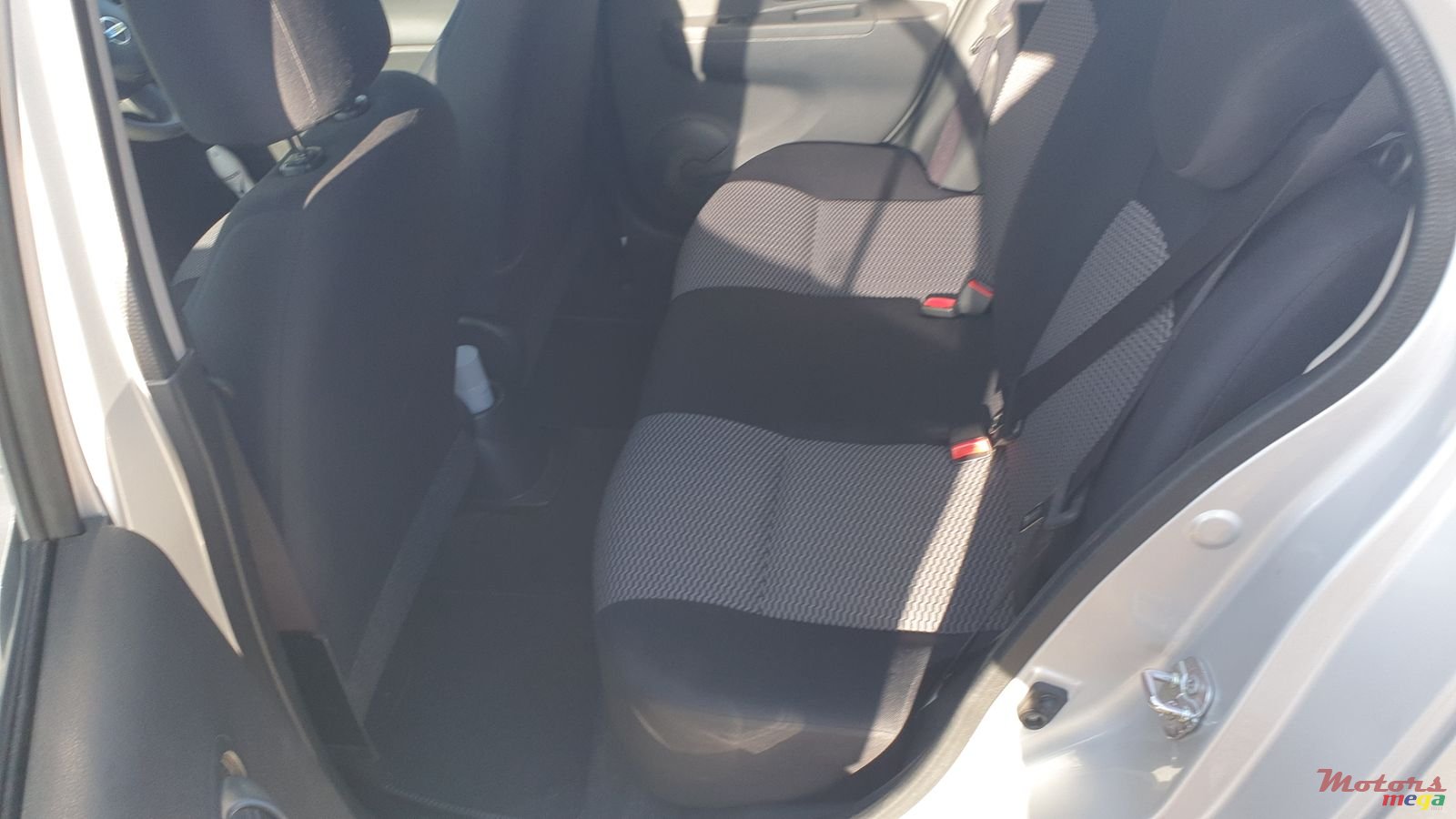 2017' Nissan March photo #4